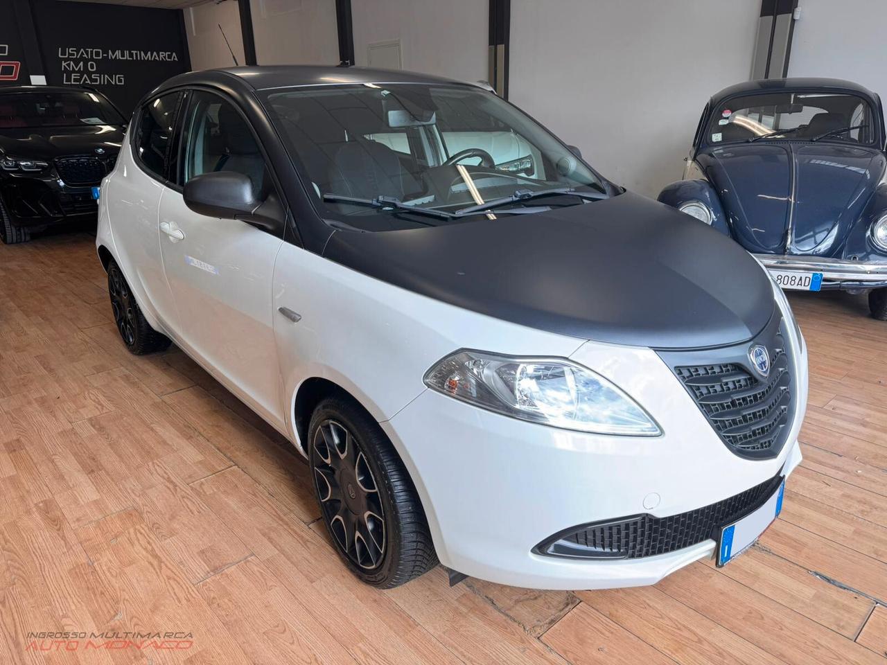 Lancia Ypsilon 1.3 MJT 95CV Momodesign 2014