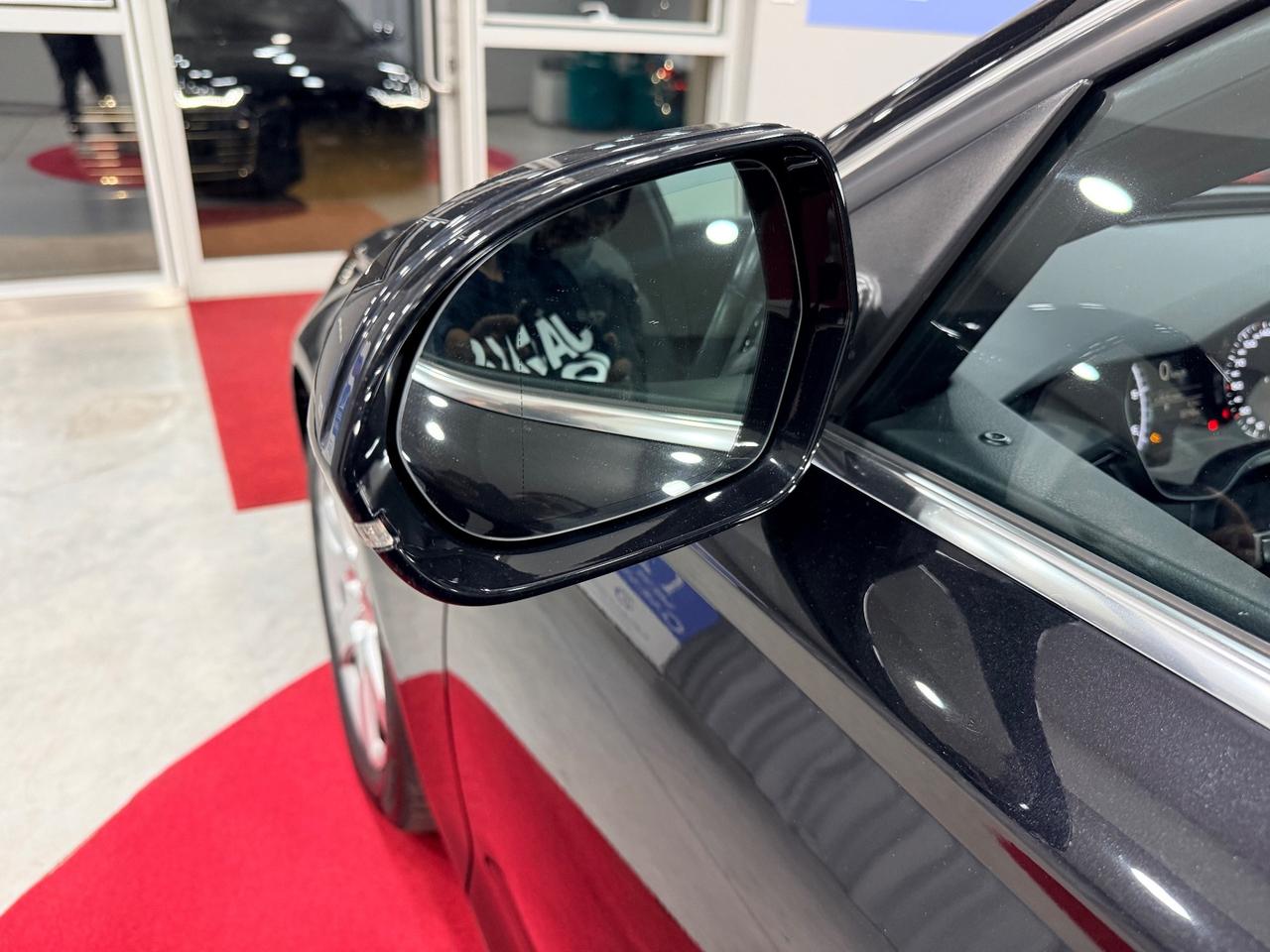 Audi A6 Avant 3.0 TDI 245 CV Quattro S-LINE