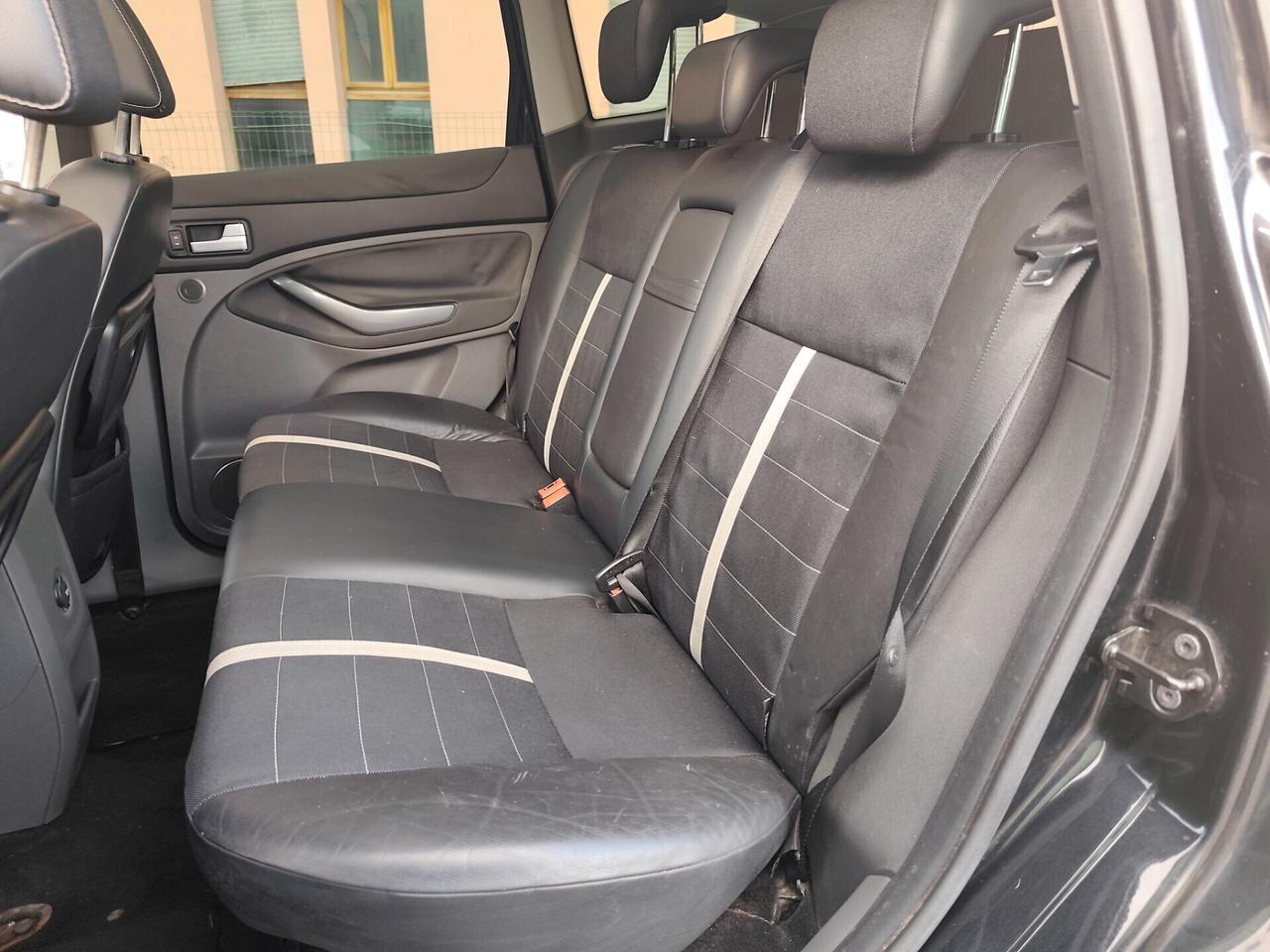 Ford Kuga 2.0 TDCi 136 CV 4x4 Titanium DPF