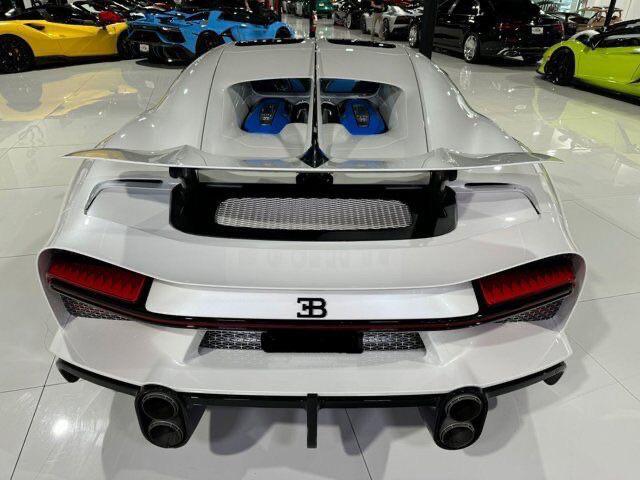 BUGATTI Other SUPER SPORT 8.0 W16 1600HP "1 of 1 Elephant Blanc"