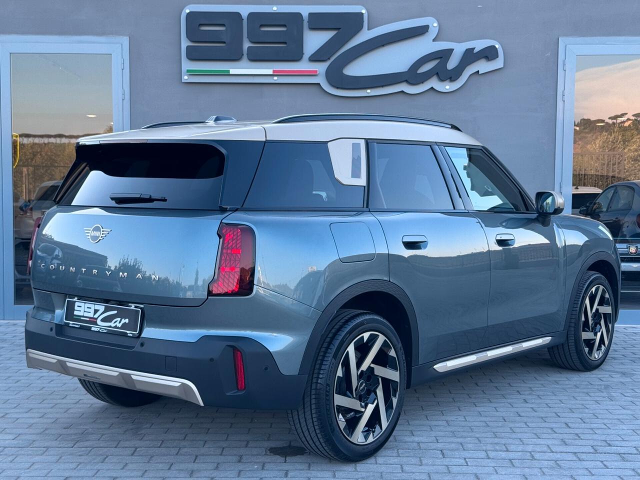 Mini Cooper Countryman C Favoured*TETTO*H/K*360*PELLE*
