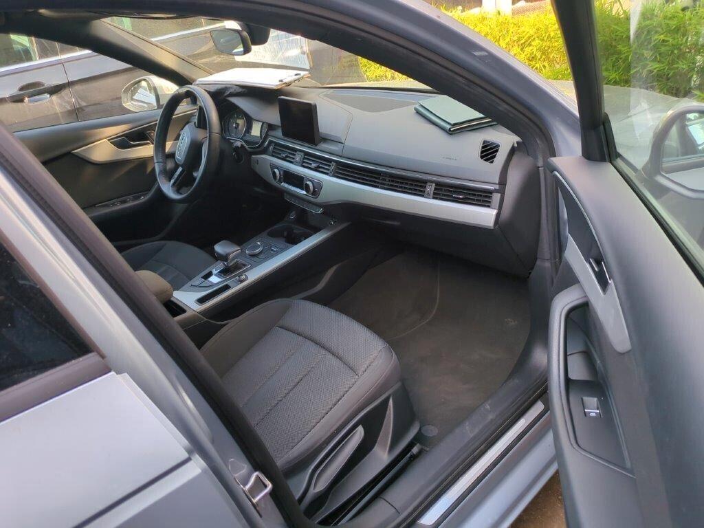 Audi A4 2.0 TDI 150cv *FULL OPT.-LED* da VETRINA