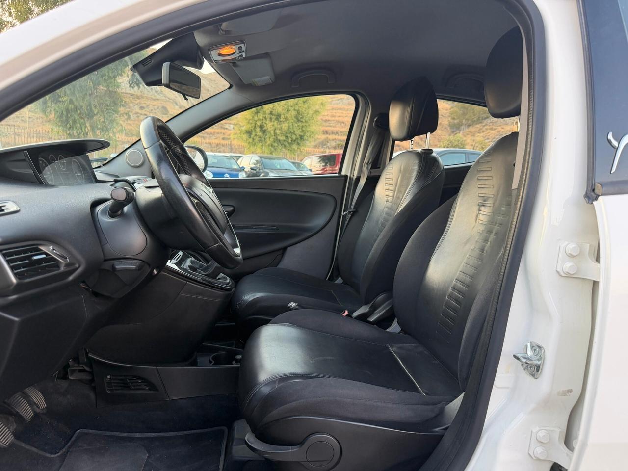 Lancia Ypsilon 1.3 MJT 16V 95 CV 5 porte S&S Platinum