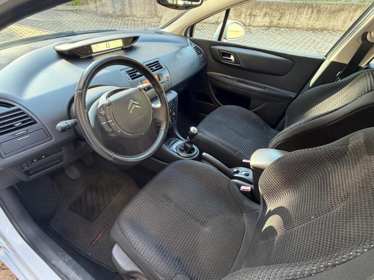 Citroen C4 1.6 16V 120CV NEOPATENTATI