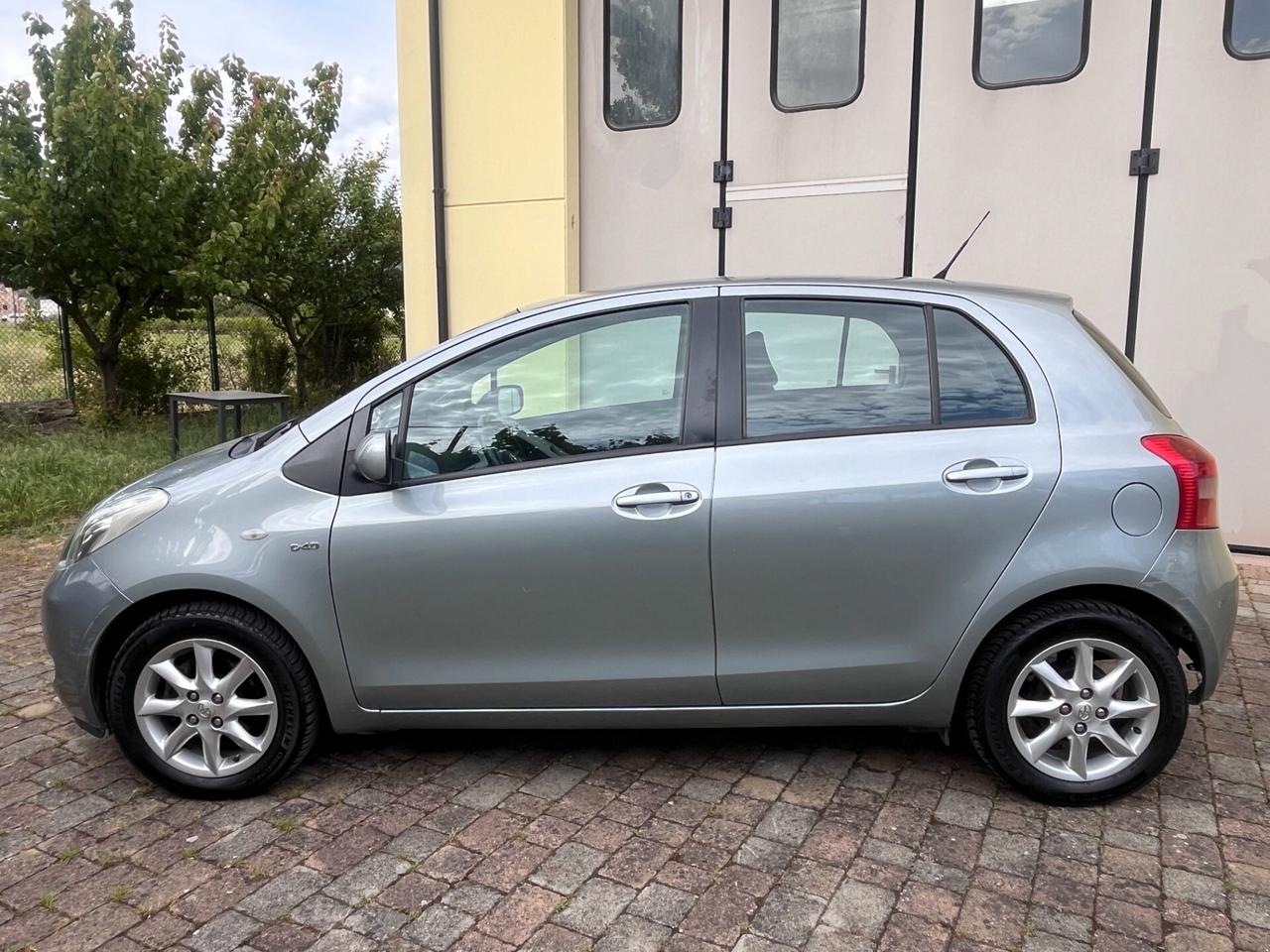 Toyota Yaris 1.4 D-4D 5 porte