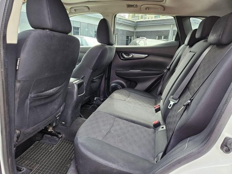 Nissan Qashqai 1.5 110 dCi N-Connecta