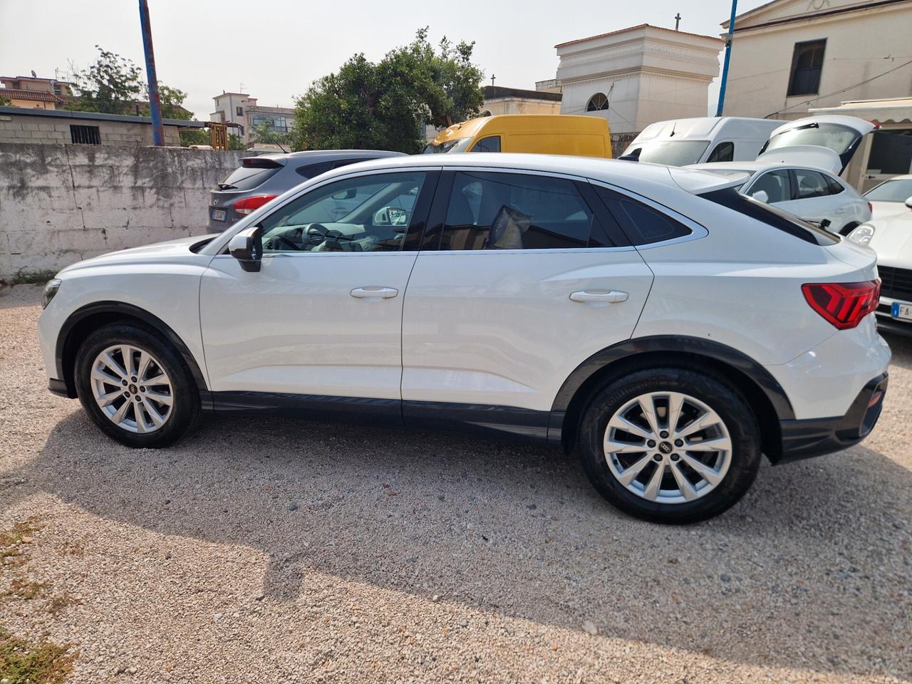 Audi Q3 35 TDI S tronic Business Advanced-2023