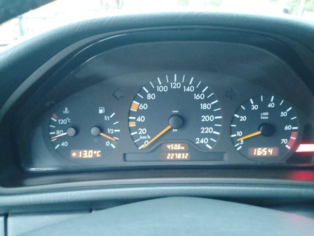 Mercedes CLK Coupe 200 Elegance