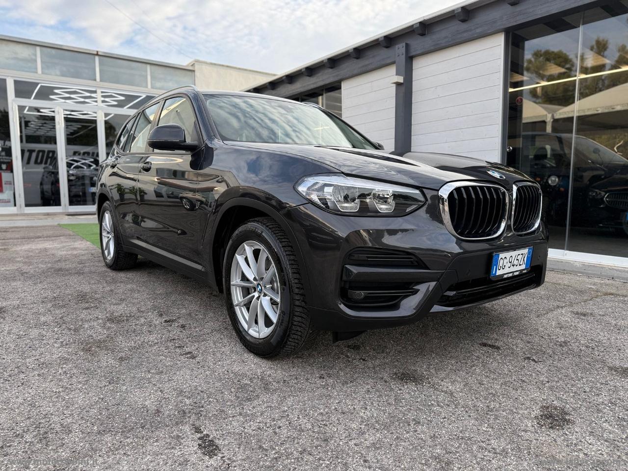 BMW X3 sDrive18d 48V Business Advantage