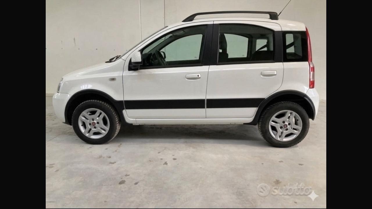 Fiat Panda 1.4 climbing Natural Power metano per neopatentati