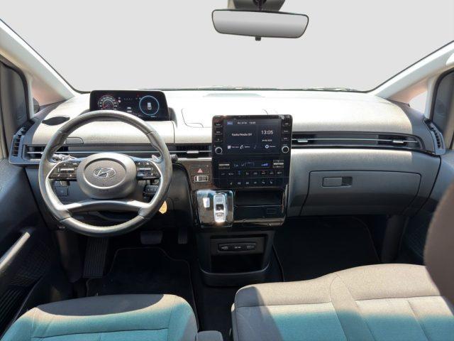 HYUNDAI Staria Staria 2.2 AT AWD 9 posti Wagon