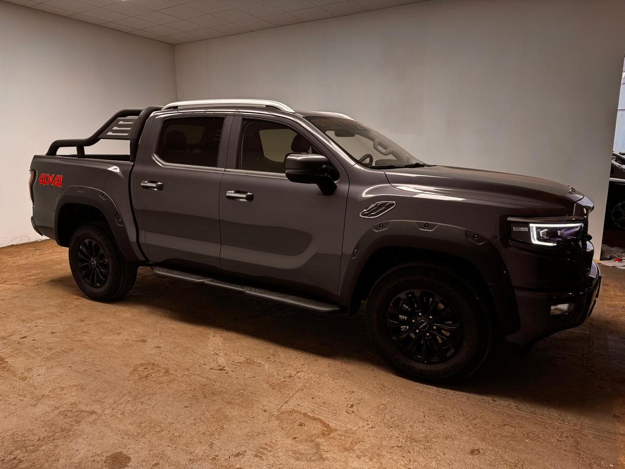 FOTON FOTON TUNLAND V9 ULTRA 8AT