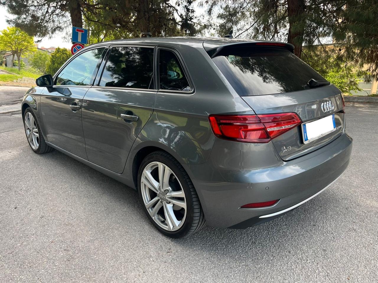 Audi A3 SPB 30 g-tron S tronic Sport