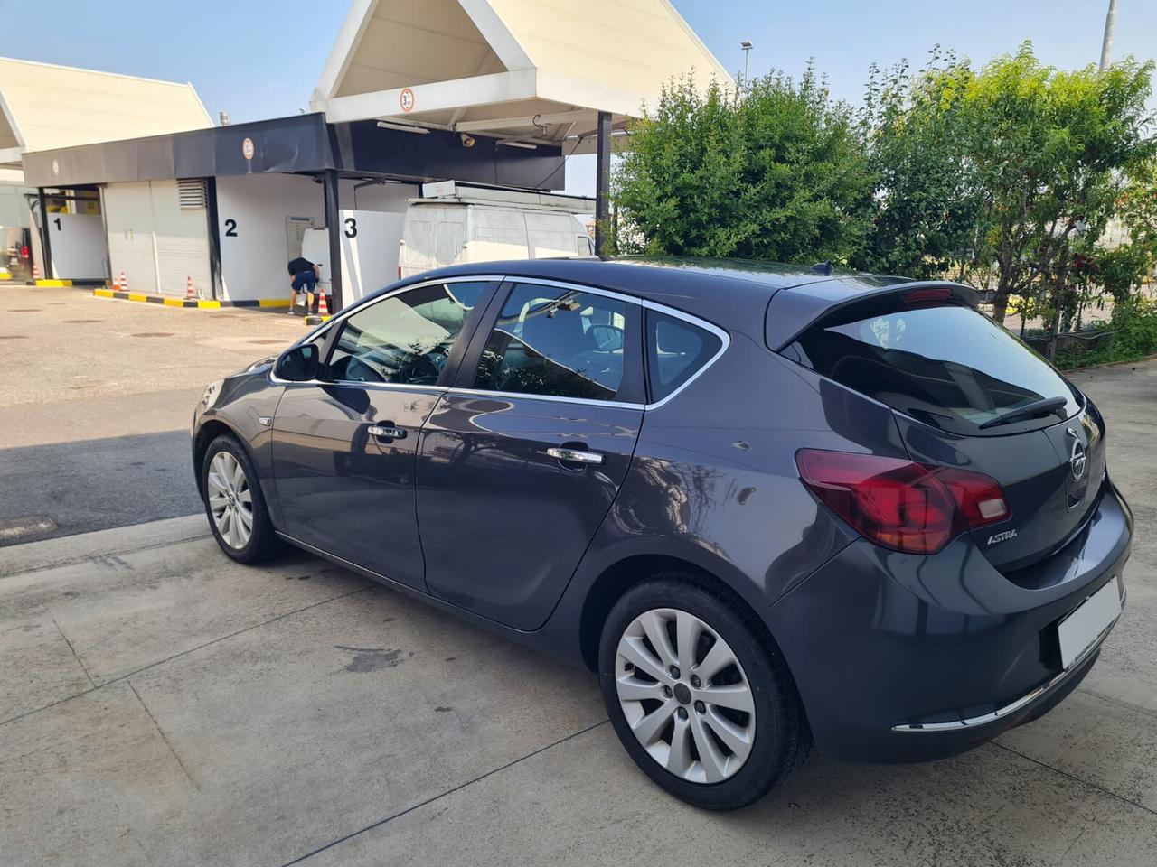 Opel Astra 1.7 CDTI PER COMMERCIANTI 110CV 5 porte Cosmo