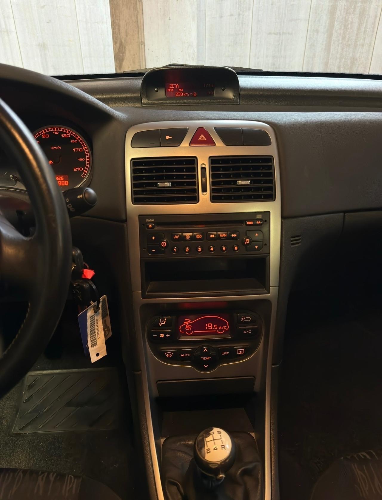 Peugeot 307 1.6 16V 5p. XSI