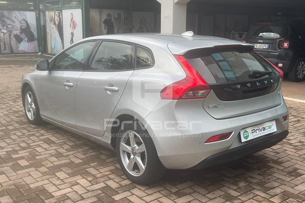 VOLVO V40 D2 1.6 Business Edition