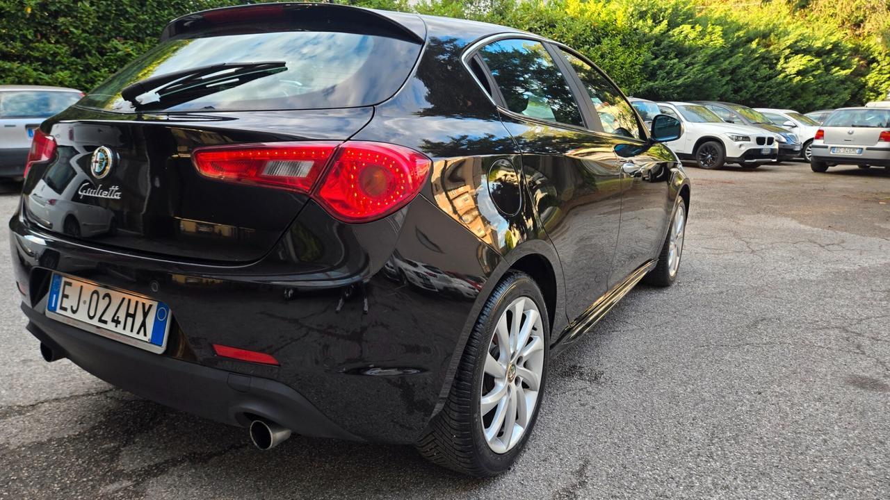 Alfa Romeo Giulietta 2.0 JTDm-2 140 CV Exclusive
