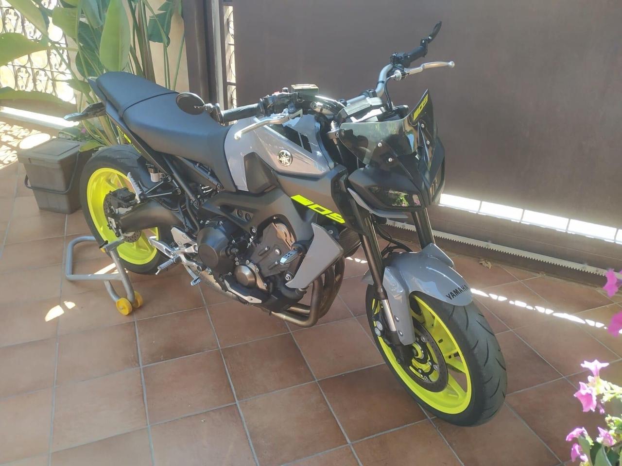 Yamaha MT-09 Nardo