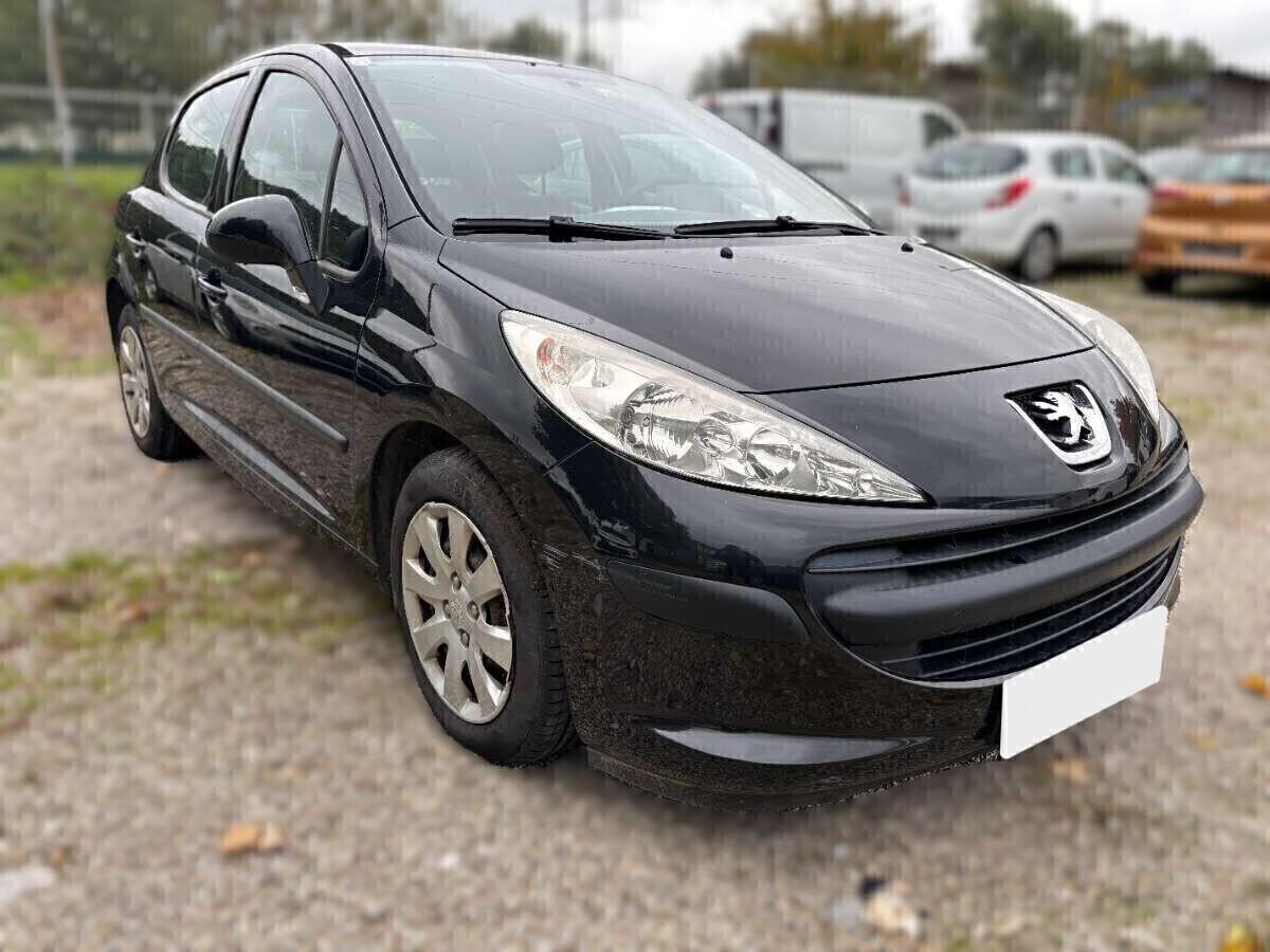 PEUGEOT 207