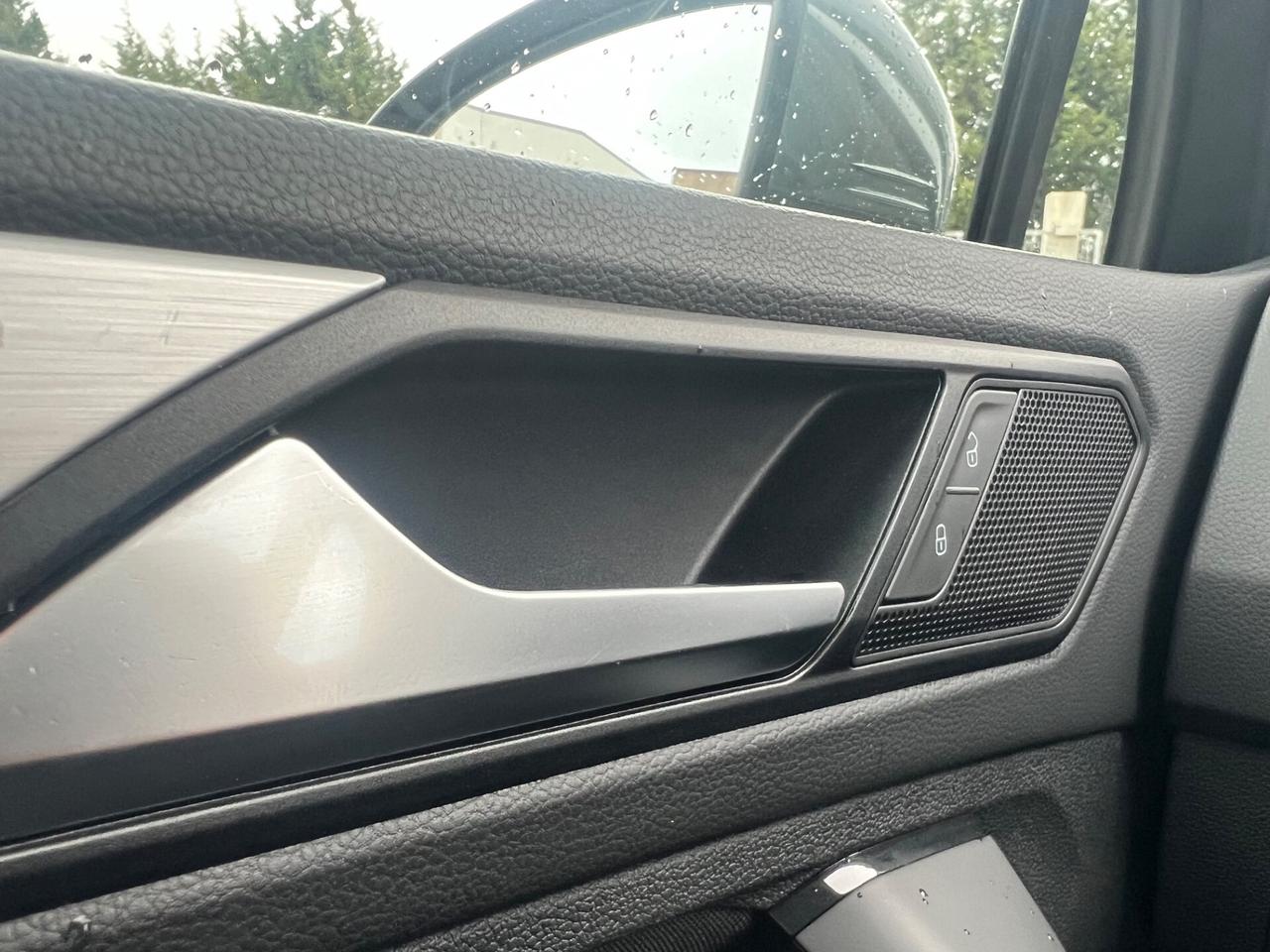 Volkswagen Tiguan 2.0 TDI SCR DSG Sport BMT