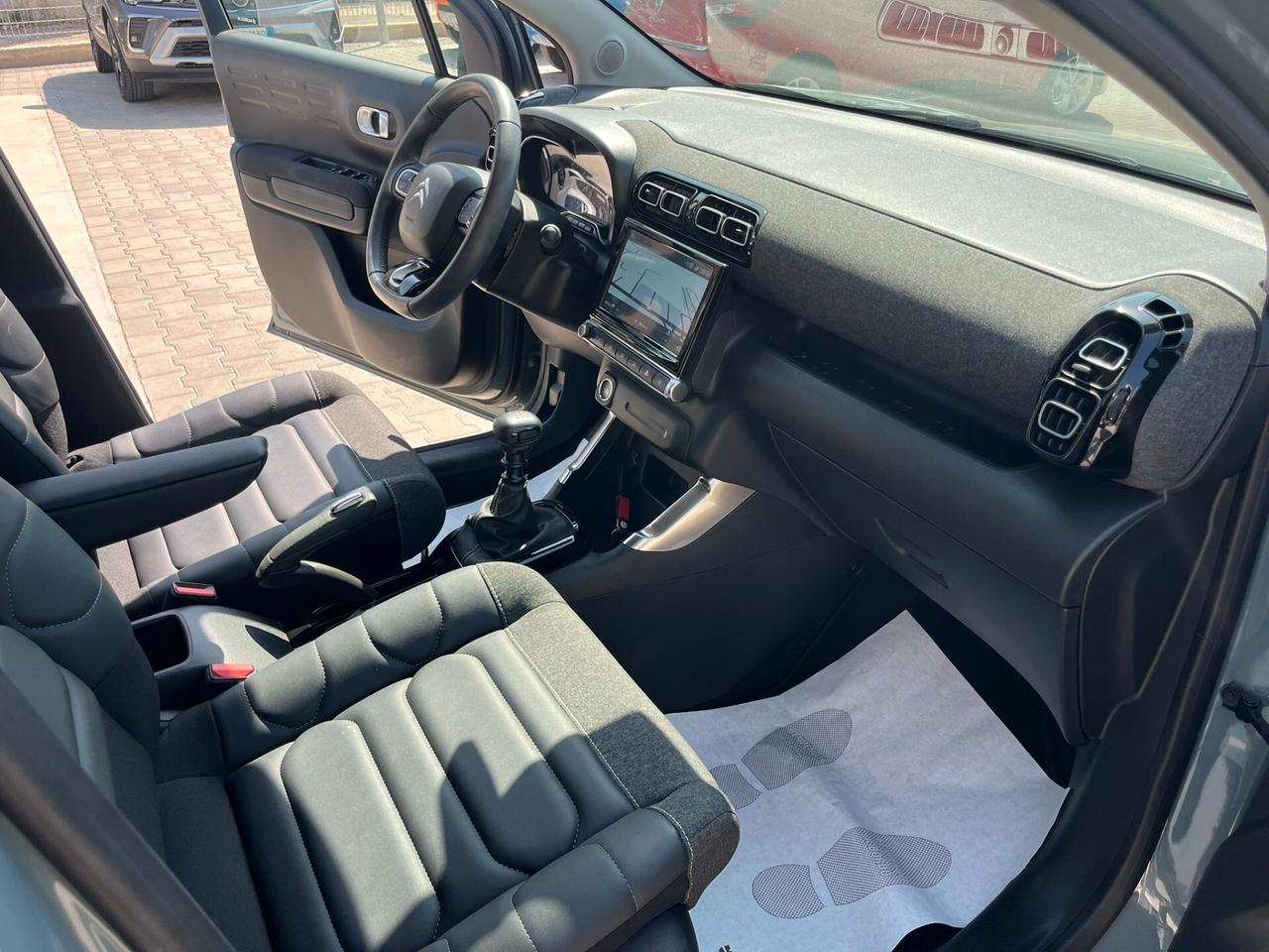 Citroen C3 Aircross C3 Aircross BlueHDi 110 S&S Shine