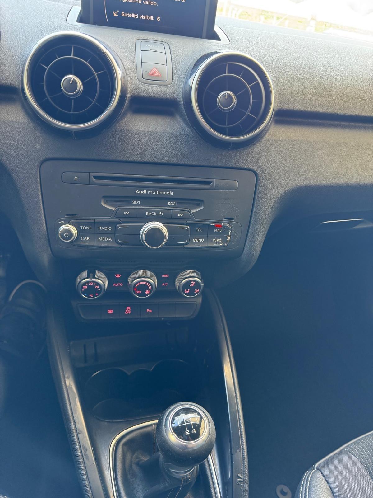 Audi A1 1.2 TFSI S line edition plus