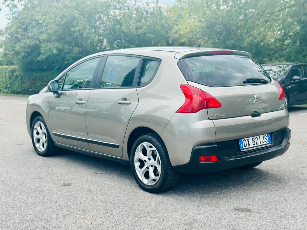 Peugeot 3008 1.6 VTi 120CV ok neopatentati garanzia 12 mesi ! ! !