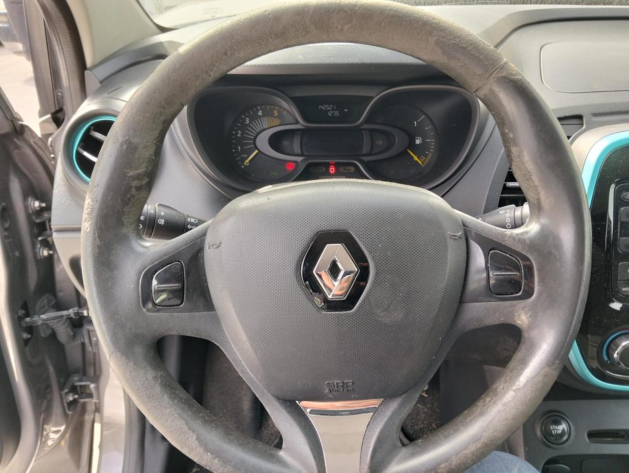 Renault Captur 1.5 dCi 90cv 2014 SINISTRATA