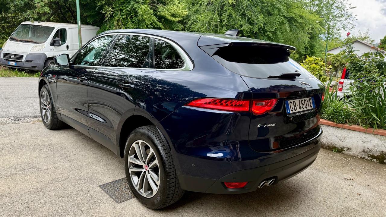 Jaguar F-Pace 2.0 D 180 CV AWD aut. Prestige