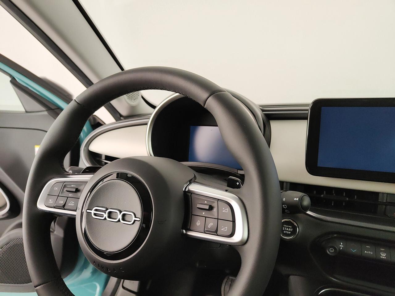 Fiat 600 Hybrid 136 CV DCT MHEV La Prima