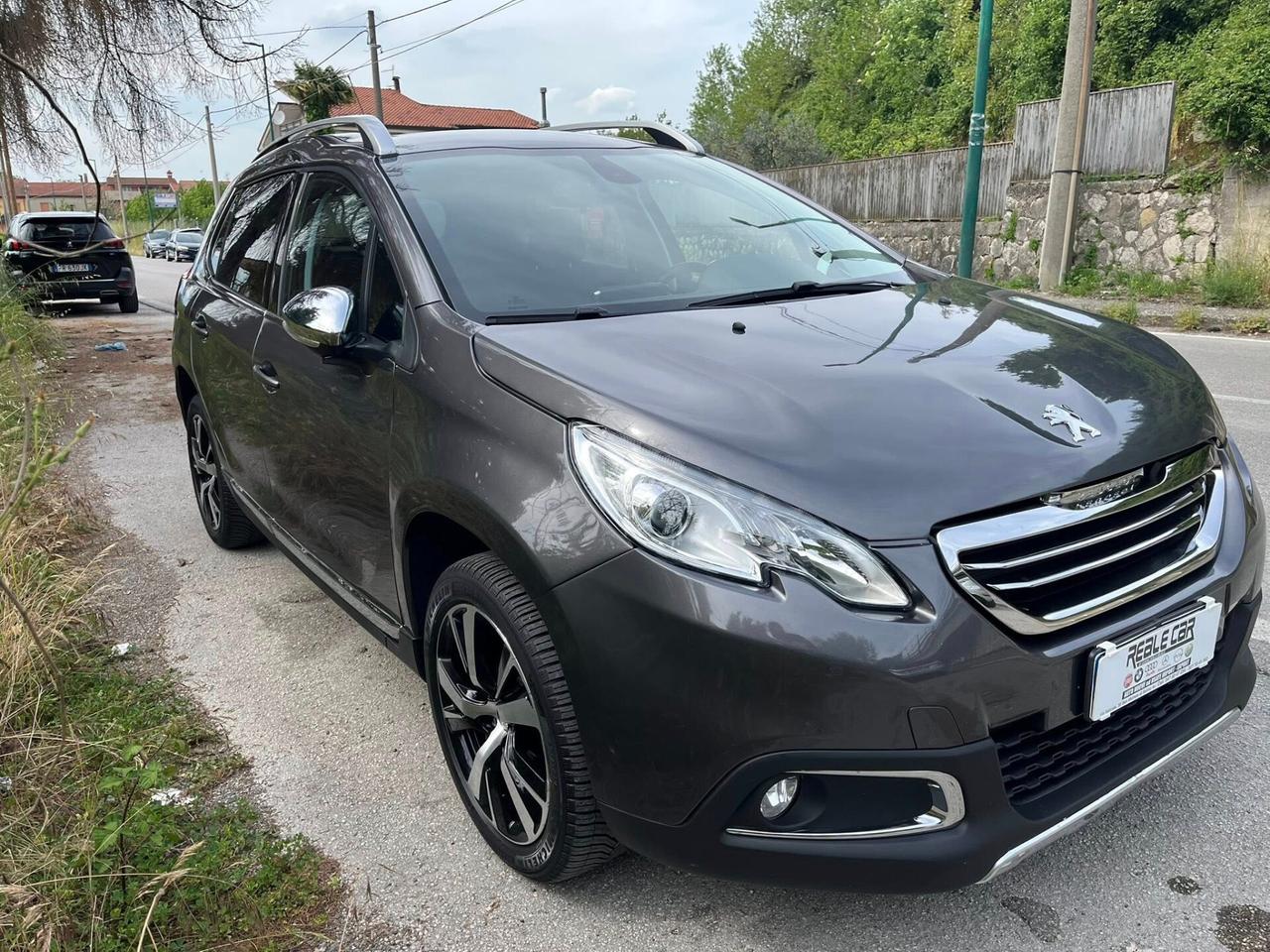 Peugeot 2008 1.6 BlueHDi 100CV Allure