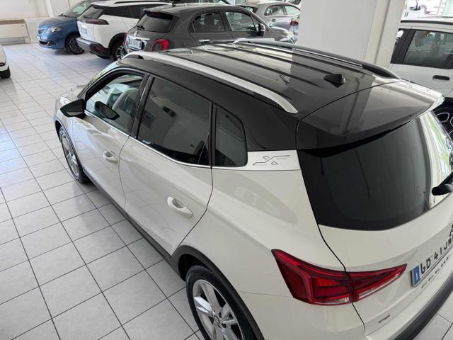SEAT Arona 1.0 TGI FR