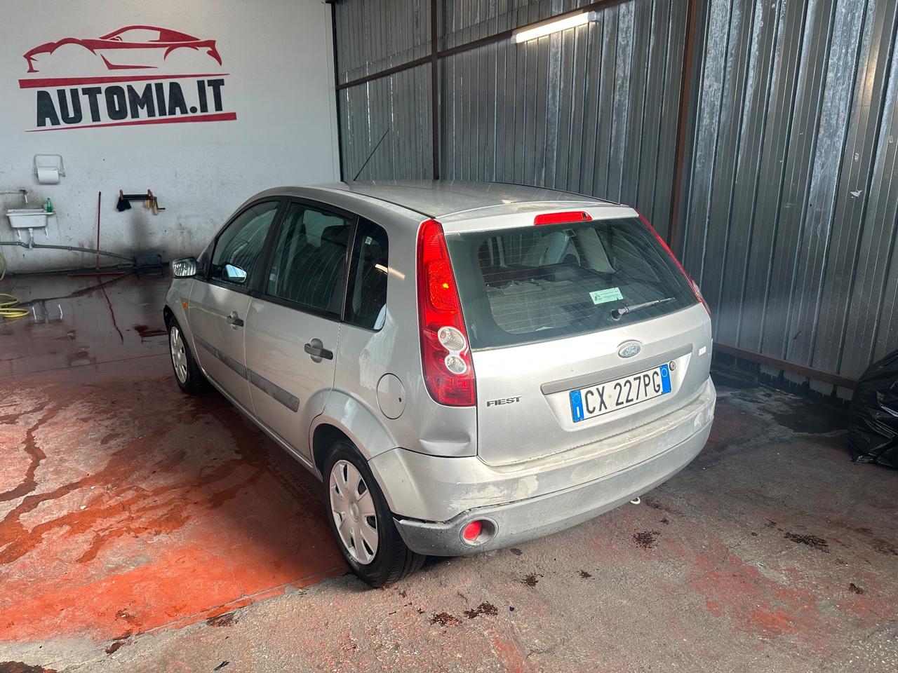 Ford Fiesta 1.2 16V 5p. Ghia