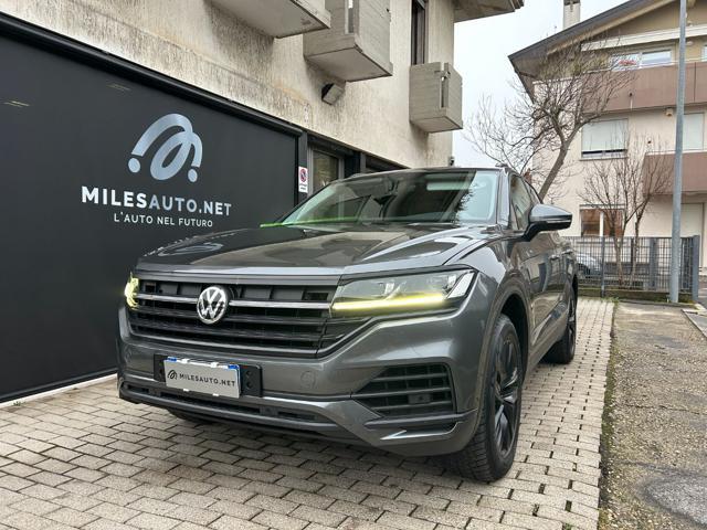 VOLKSWAGEN Touareg 3.0 TDI Black Style Keyless ACC Camera Led Pelle