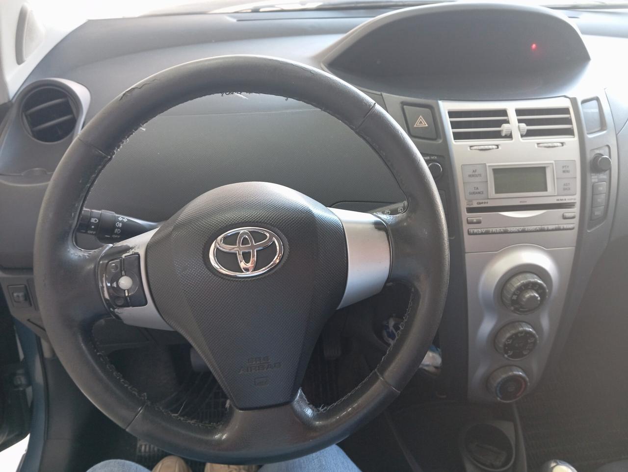 Toyota Yaris 1.4 Diesel 2009 CON GARANZIA