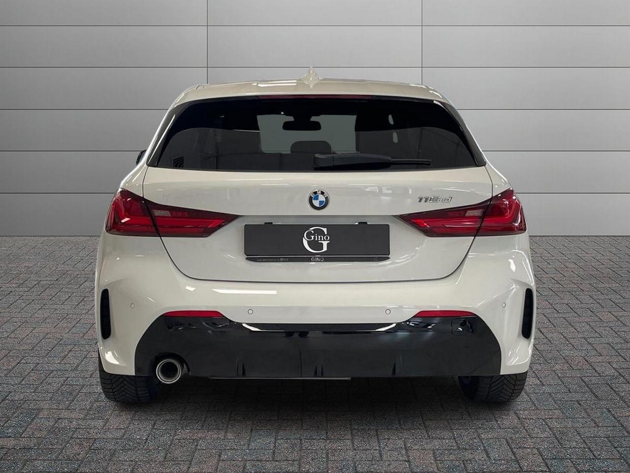 BMW Serie 1 F40 - 116d Msport auto