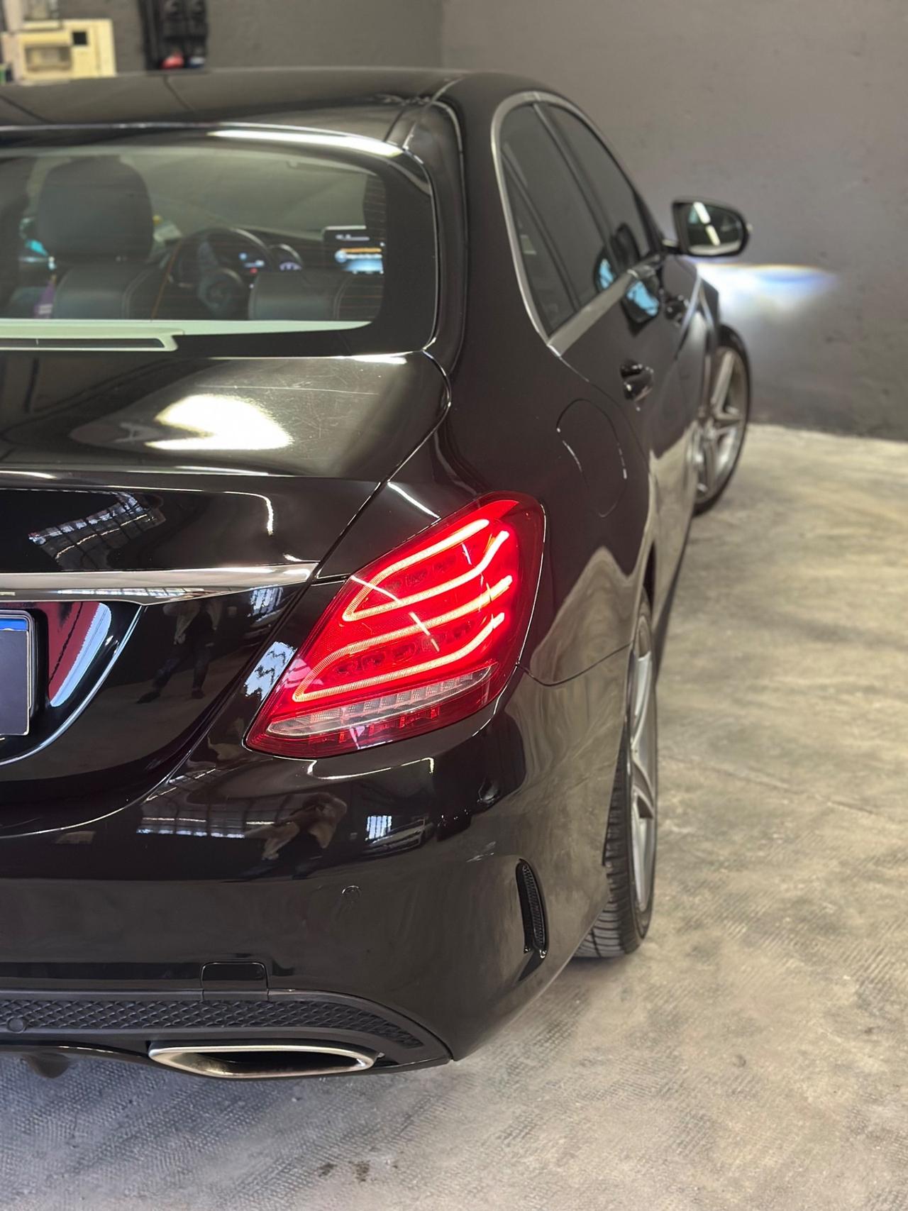 Mercedes-benz C 180 Premium AMG