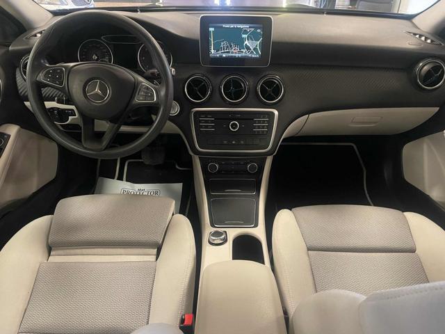 MERCEDES-BENZ GLA 180 d Automatic *E6/BLUETOOTH/USB