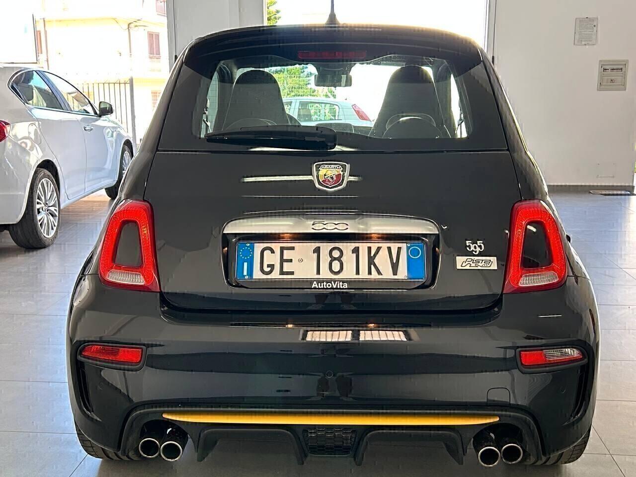 Abarth 595 1.4 Turbo T-Jet PISTA 165 CV