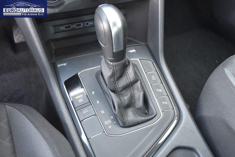 Volkswagen Tiguan 2.0 TDI SCR DSG Business BMT *NAVIGATORE*
