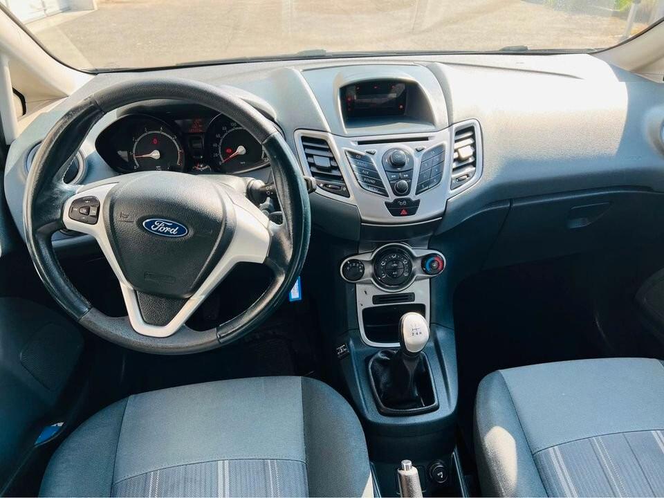 Ford Fiesta 1.4 96CV aut. 5 porte Titanium GPL