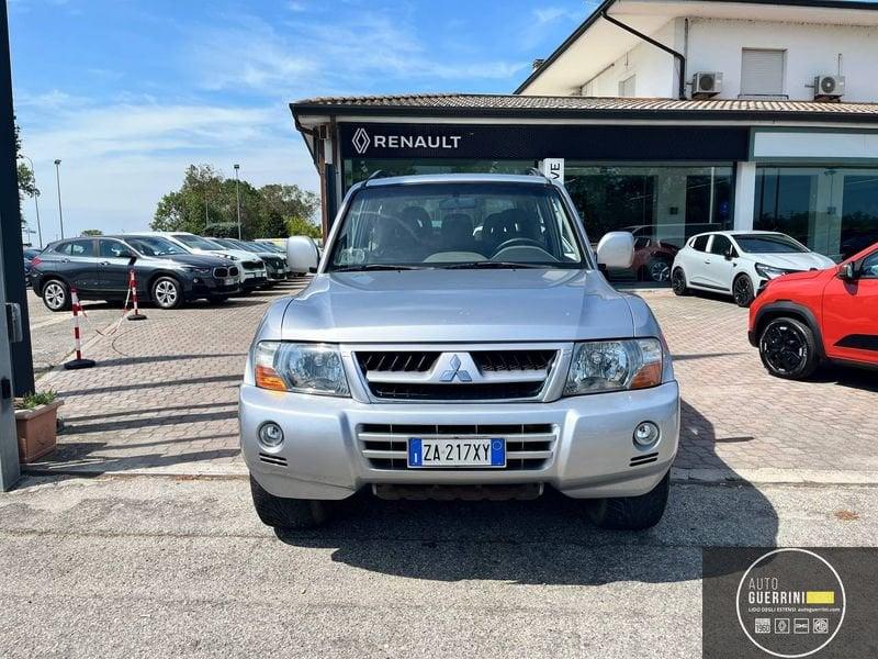 Mitsubishi Pajero Pajero 2.5 TDI 3p. Invite Dakar