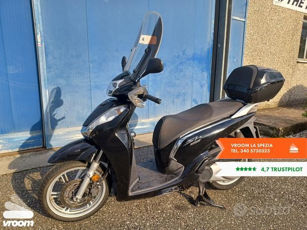 HONDA SH 300A