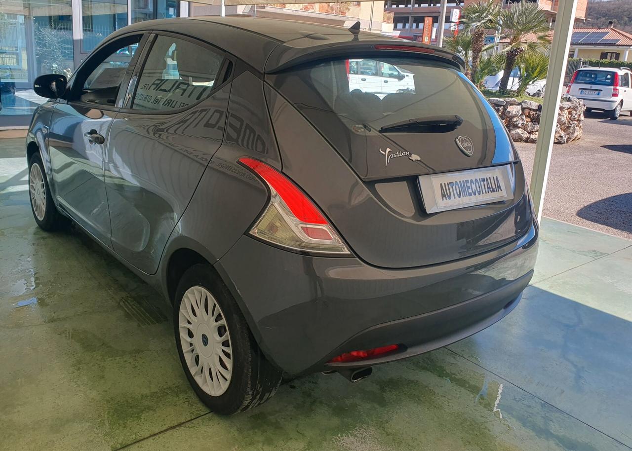 Lancia Ypsilon 1.2 BENZ. - 2014 - KM. 131.000 - NEOPATENTATI