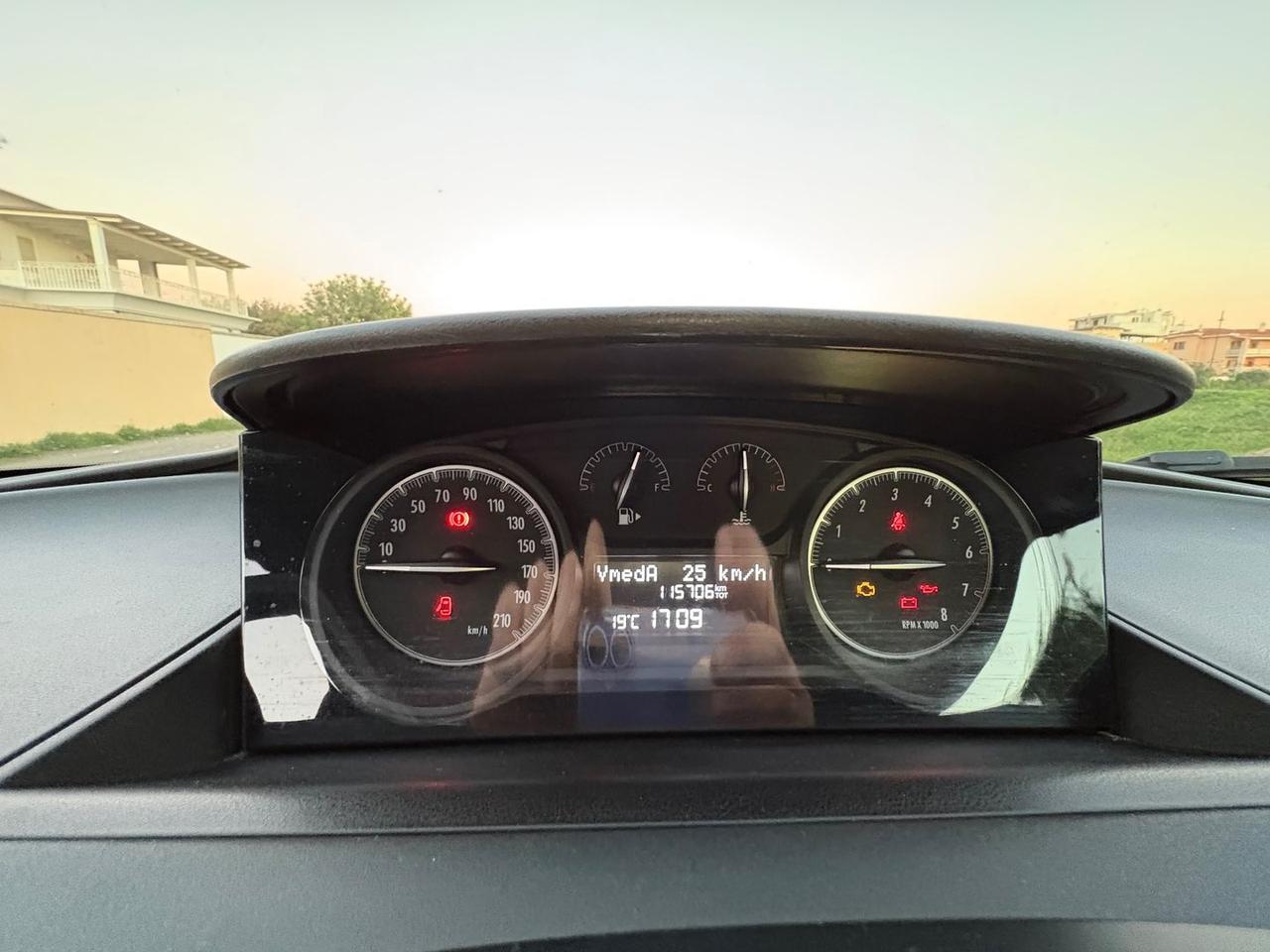 Lancia Ypsilon 1.2 Silver #7851