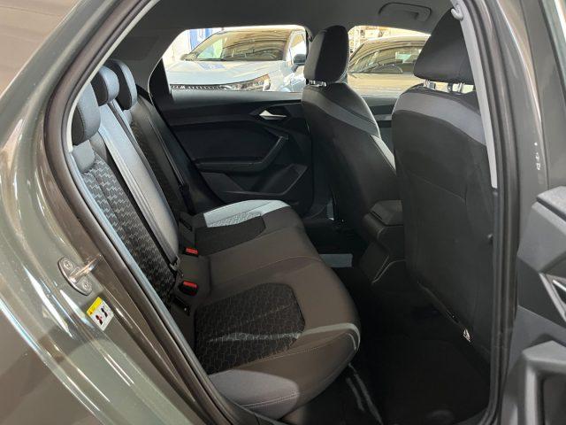 AUDI A1 SPB 30TFSI STronic S line "17 Sline/FULL LED/PARK/