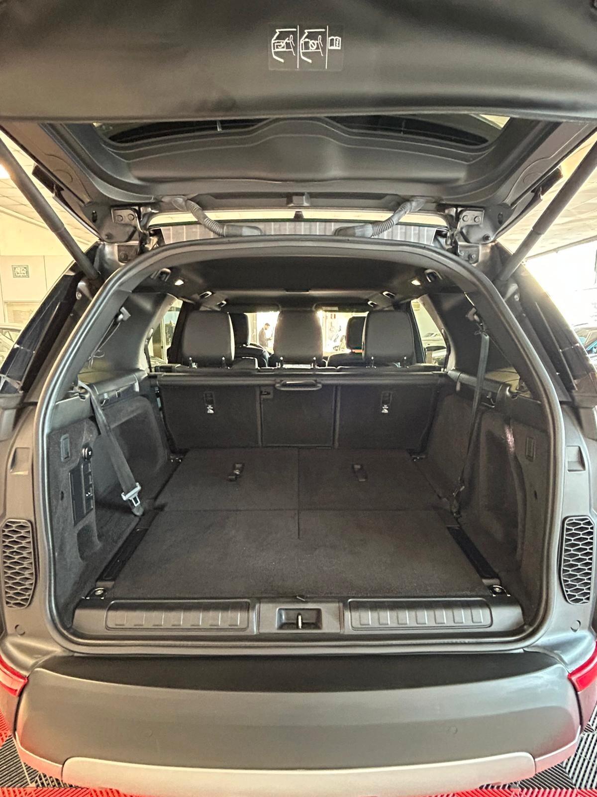 Land Rover Discovery 2.0 SD4 240 CV SE 7 POSTI