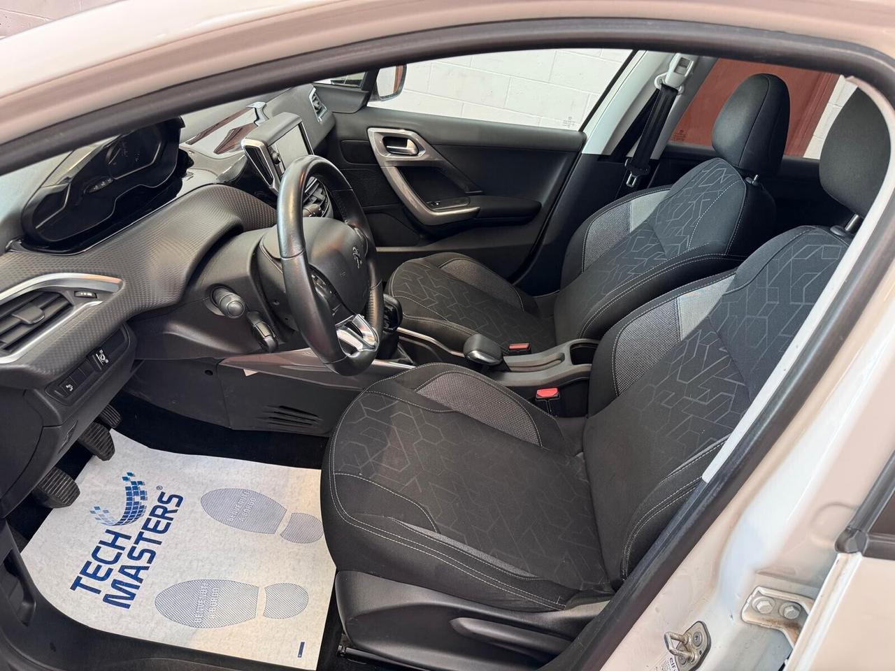 Peugeot 2008 PURE TECH 82 ALLURE GPL NEOPATENTATI
