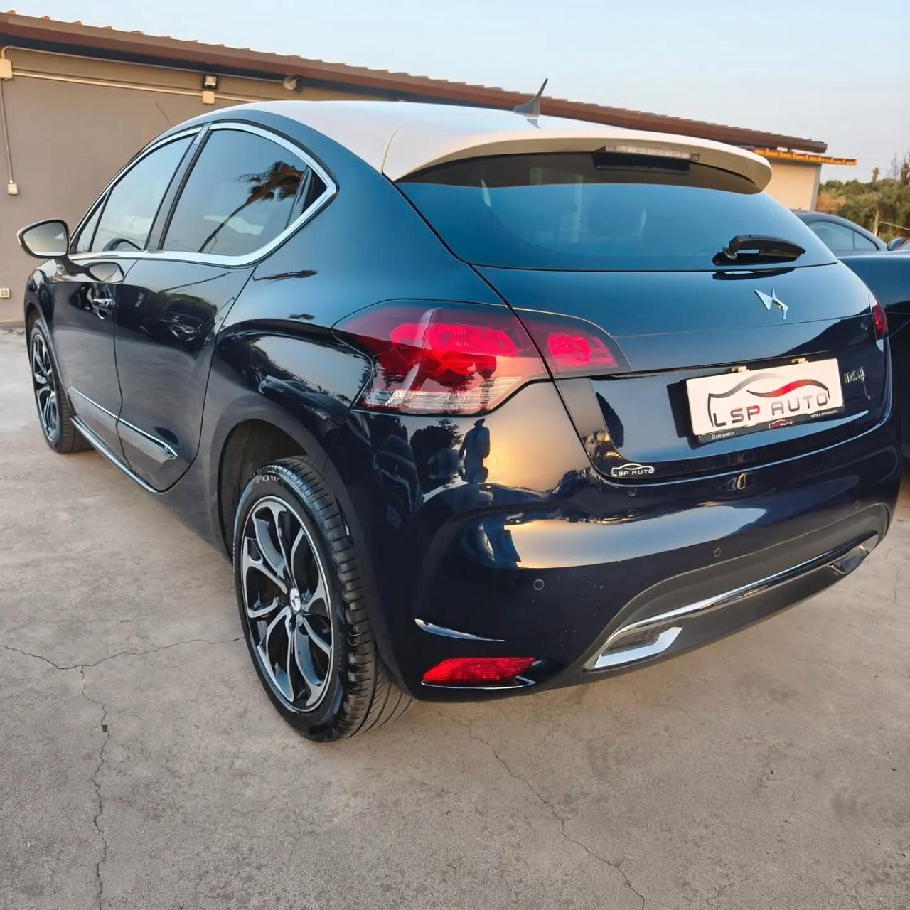 DS4 UNICPROPRIETARIO STRAFULL SOLI 106MILA KM
