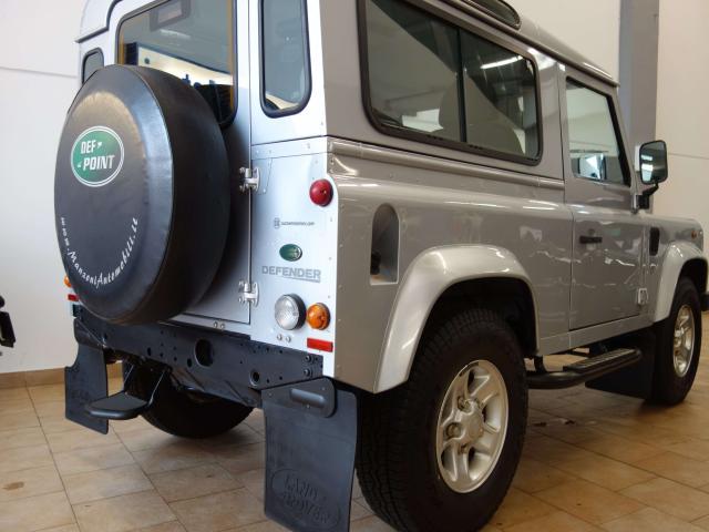 Land Rover Defender 90 TD4 SE 95000 KM